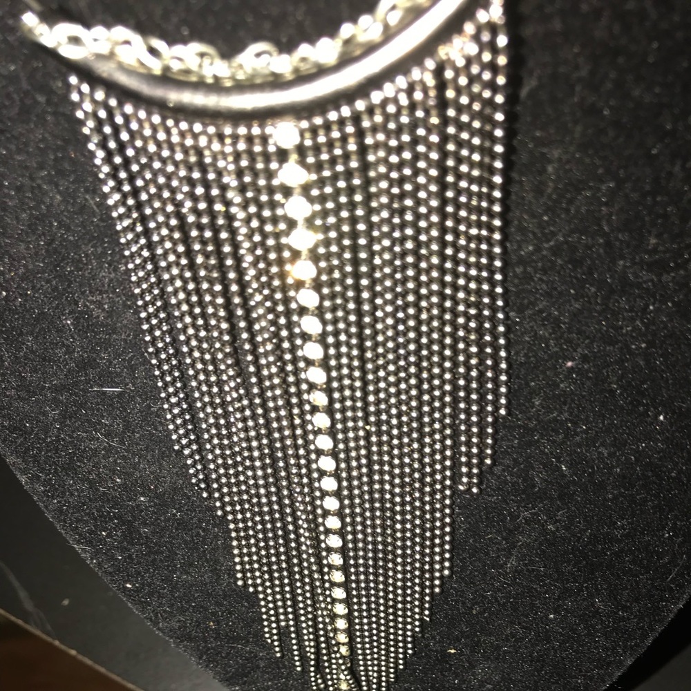 Black and Silver Necklace Sleek 💕💕💕